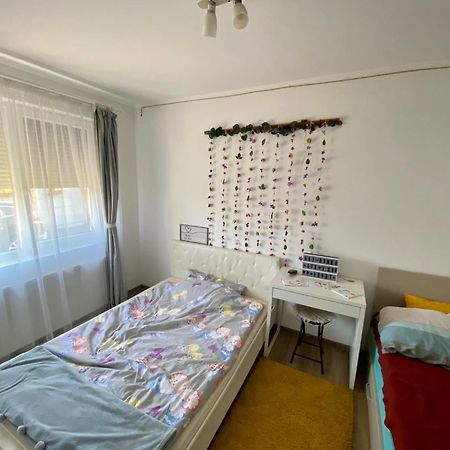 “Home Sweet Home” Sîntandrei Exteriér fotografie