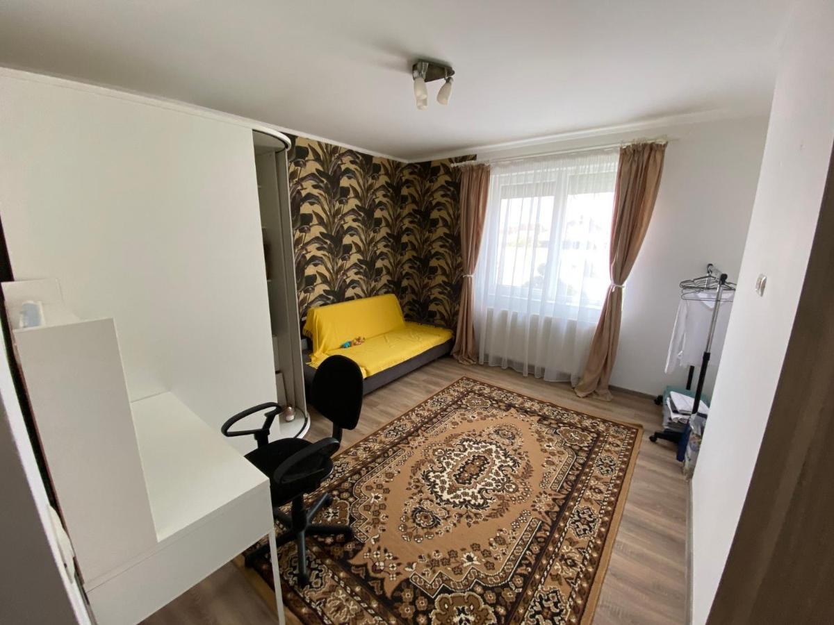 “Home Sweet Home” Sîntandrei Exteriér fotografie